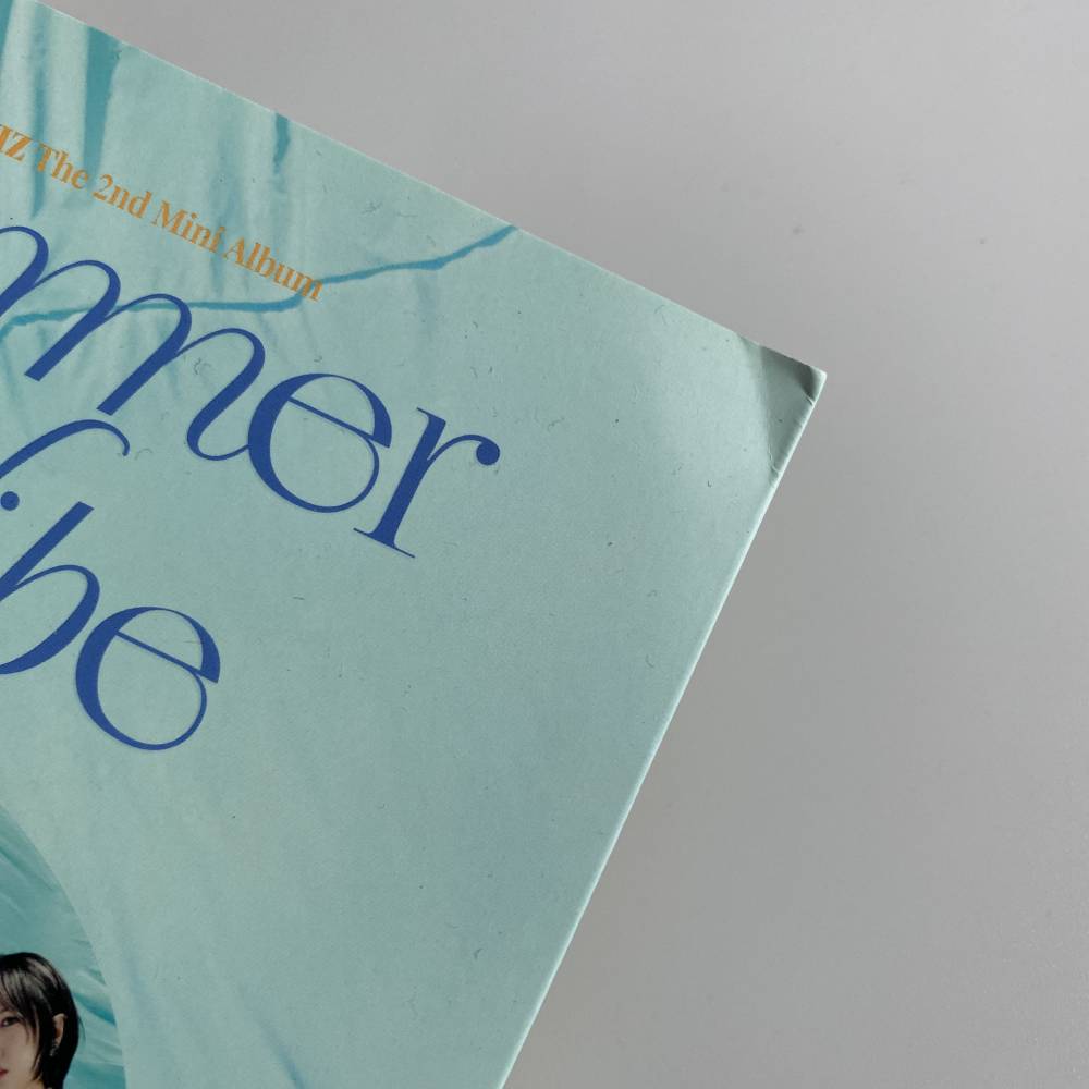 VIVIZ SINB SIGNED 2ND MINI ALBUM 'SUMMER VIBE' - FLYING POINT